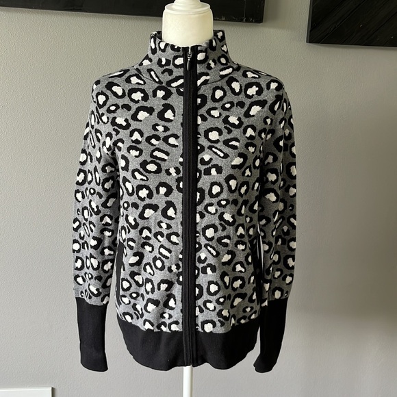 Rachel Zoe Sweaters - Rachel Zoe Zip Up Leopard Print Sweater Black & Gray
